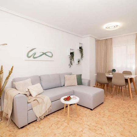 Ferienwohnung Piso En El Centro Torrevieja Exterior foto