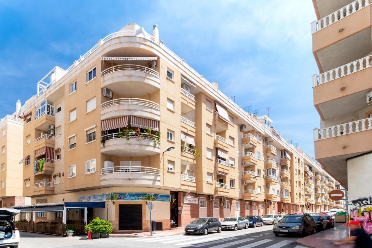 Ferienwohnung Piso En El Centro Torrevieja Exterior foto