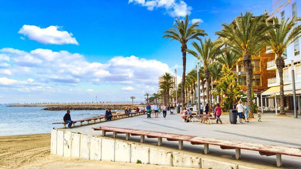 Ferienwohnung Piso En El Centro Torrevieja Exterior foto