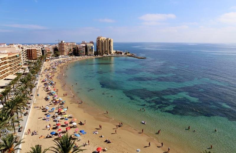 Ferienwohnung Piso En El Centro Torrevieja Exterior foto